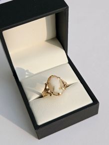 Antique 9ct Yellow Gold Carved Shell Cameo Ring