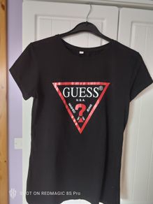 Guess T-Shirt