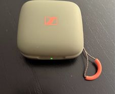Sennheiser MOMENTUM Sport True Wireless Earbuds Olive Boxed