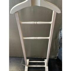 Valet Stand