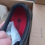 Safety shoes for crews Image 3