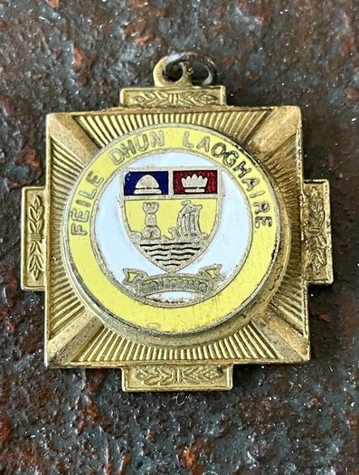 Irish Medals and Badges x 7