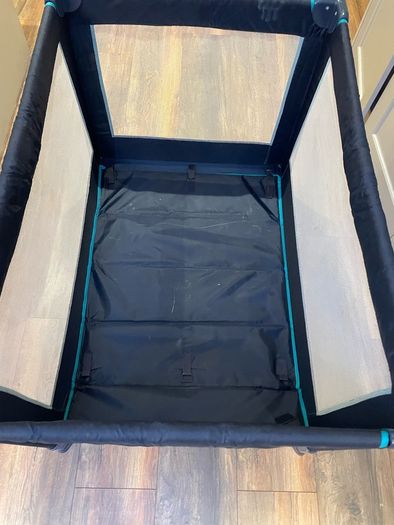 travel cot