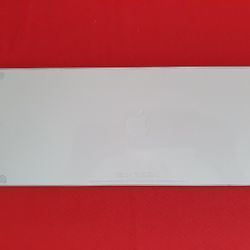 Apple Bluetooth Wireless Mini Keyboard V2 (A1644).