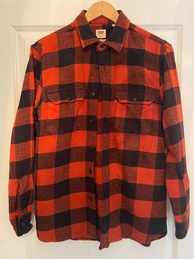 Mens Levis Red and Black Buffalo Check Shirt Long Sleeve. Size Small.