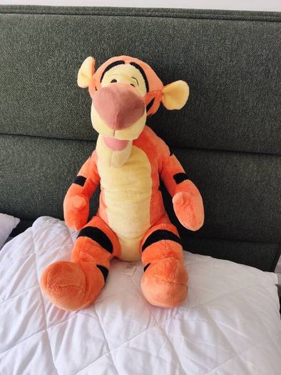 Genuine Disney Store Tigger Plush Toy Excellent Condition