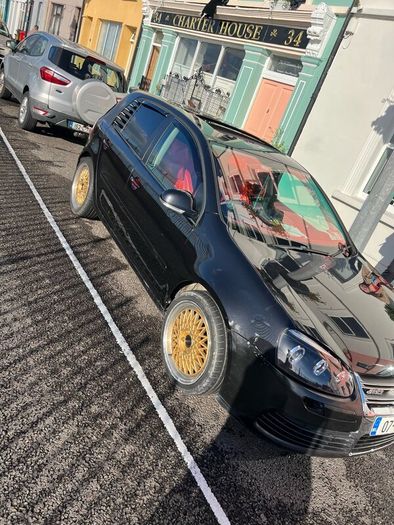 Golf mk 5 comfort line low mileage
