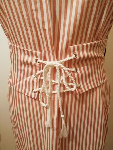 Pretty Little Thing Rust Stripe Tie Waist Dress New With Tags  Size UK12 CAN POST