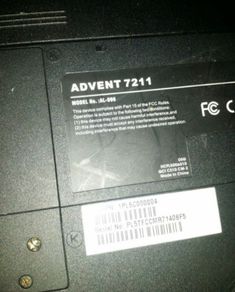 Laptop Advent 7211