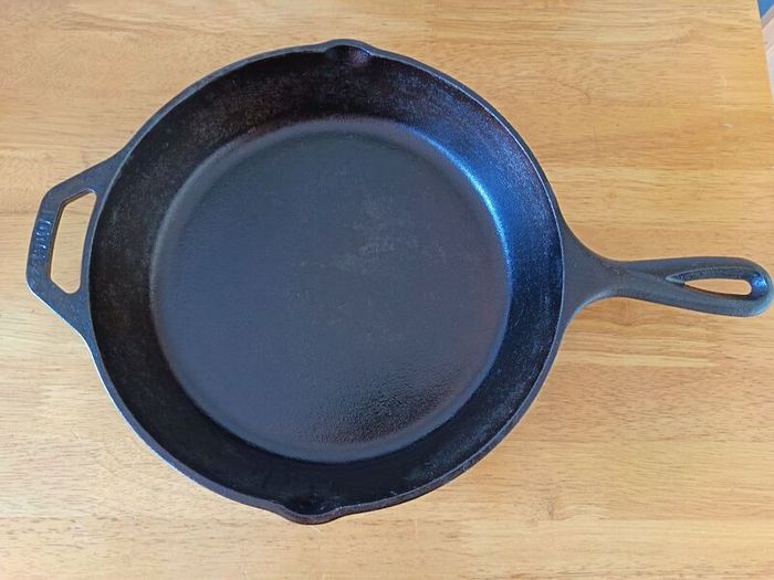 Cast Iron Pot and Skillet