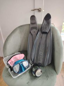 Scuba Set - Aqua Lung Fins, Cressi Mask & Cressi Leonardo Computer