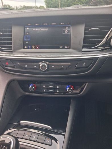 2022 Opel Insignia