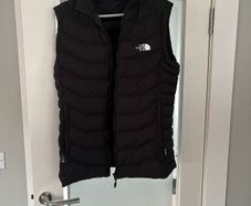 Sleeveless Hooded Jacket