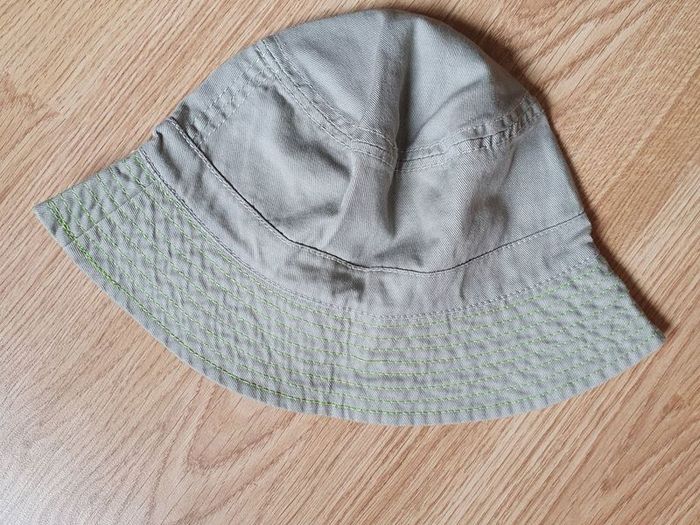 New - Age 6 to 8 Years - H&M Kaki Sun Hat - Bucket Hat - E