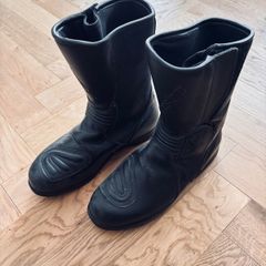 Alpine Stars Motorbike boots