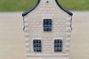 Collectible miniature KLM house no. 36