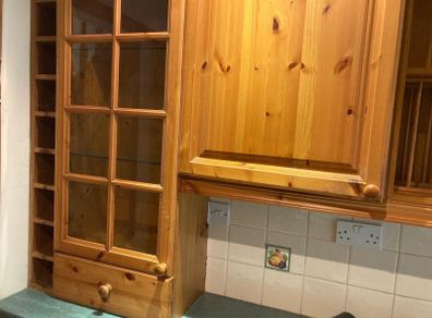 Pine kitchen in great condition