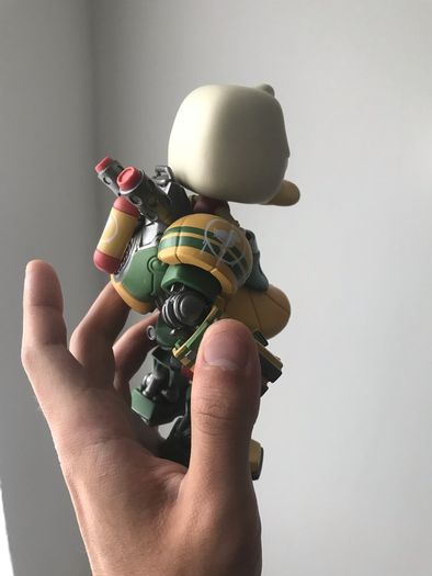 funko pop vinyl marvel big size