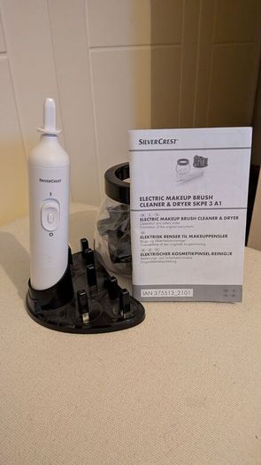 Makeup Brush cleanser