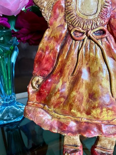 20th Century Holly Hobbie Style Wall Decoration Plaster Glazed & Painted 3-D