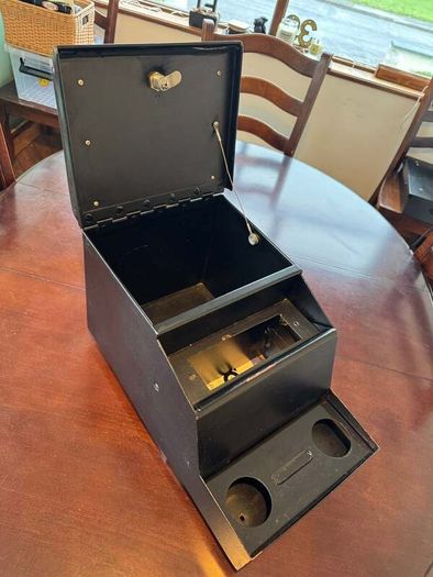 Land Rover Defender Cubby Box w/ Radio mount