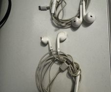 airpods lighting
