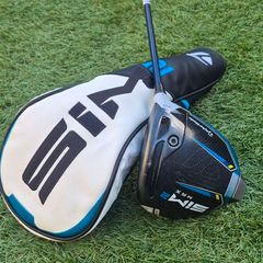 Taylormade sim2 max driver