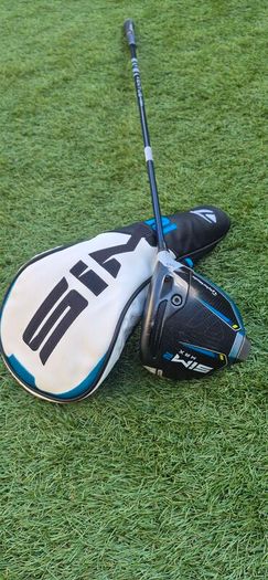 Taylormade sim2 max driver