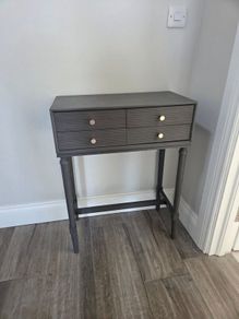 Console table