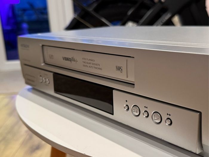 Hitachi VT-MX310E VHS Video Cassette Recorder