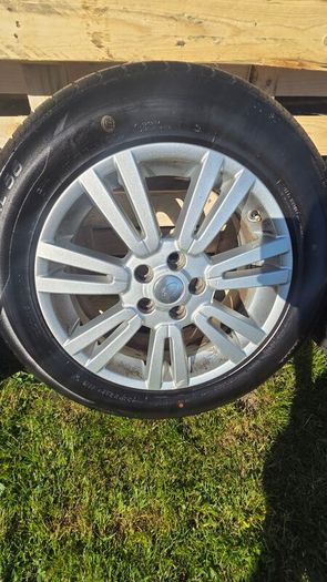 Alloy wheels