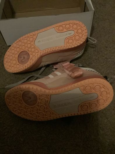 Adidas x bad bunny / pink / 7 / new