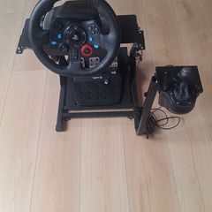 Logitech G29 wheel, pedals, shifter, mounting rig