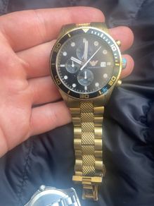 Watch Armani