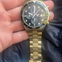 Watch Armani