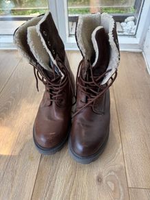 Aldo Mens winter weatherproof boots with shoe shine