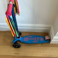 Maxi Micro scooter