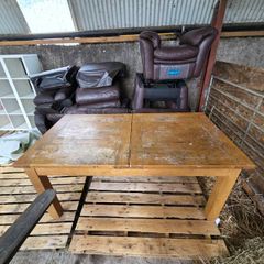 Kitchen table