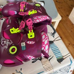 PRICE DROP Girls Roller blades and protective wear
