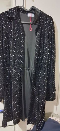Loads dresses 5 eaxh