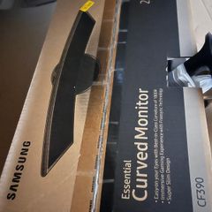 Samsung 27" curved monitor