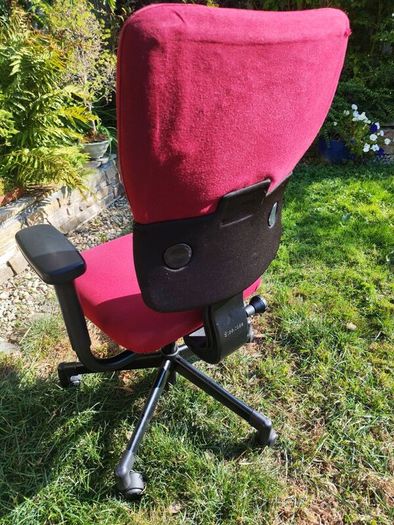 ergonomic office chair