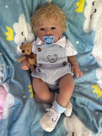 REBORNS BY LAURA.  Introducing Peter Pout - 5lb, 20inch Reborn Doll.  Welcome to view