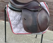 16.5 inch Pessoa Showjumping Saddle, like new