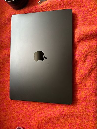 MacBook Pro m3 pro chip