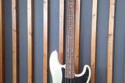 Fender Blacktop P-Bass