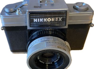 Nikkorex camera with Nikon 50 f2.5 lens vgc