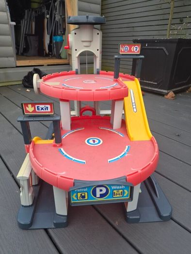 Toy Garage