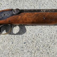 Antique pistol