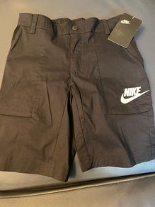 Nike Shorts 7 y Black BNWT